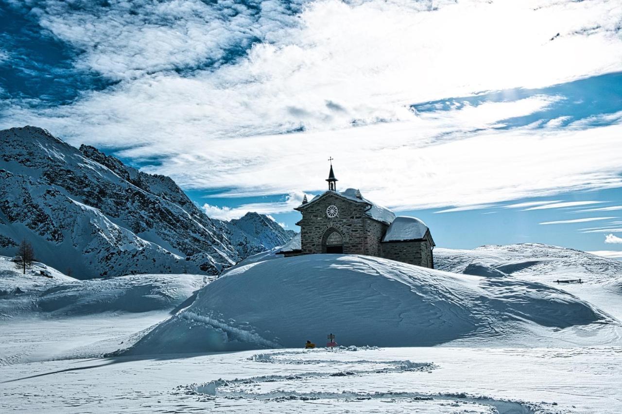 Hotel Gembro Chiesa in Valmalenco Exterior foto